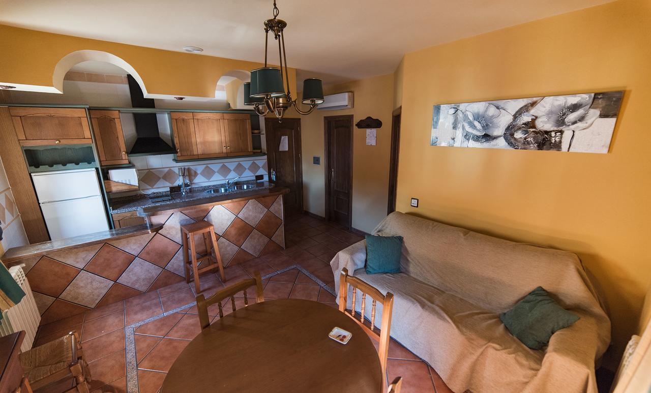 Apartamentos Raisa Hornos Eksteriør bilde